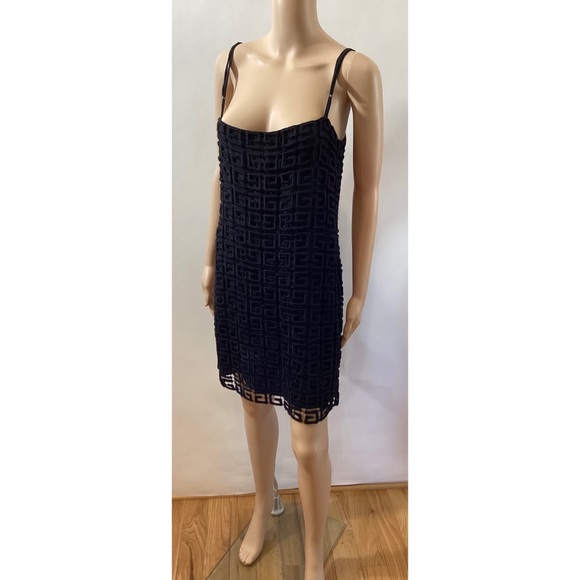 GIVENCHY MONOGRAM SEXY WOLL BLEND DRESS - Picture 4 of 9